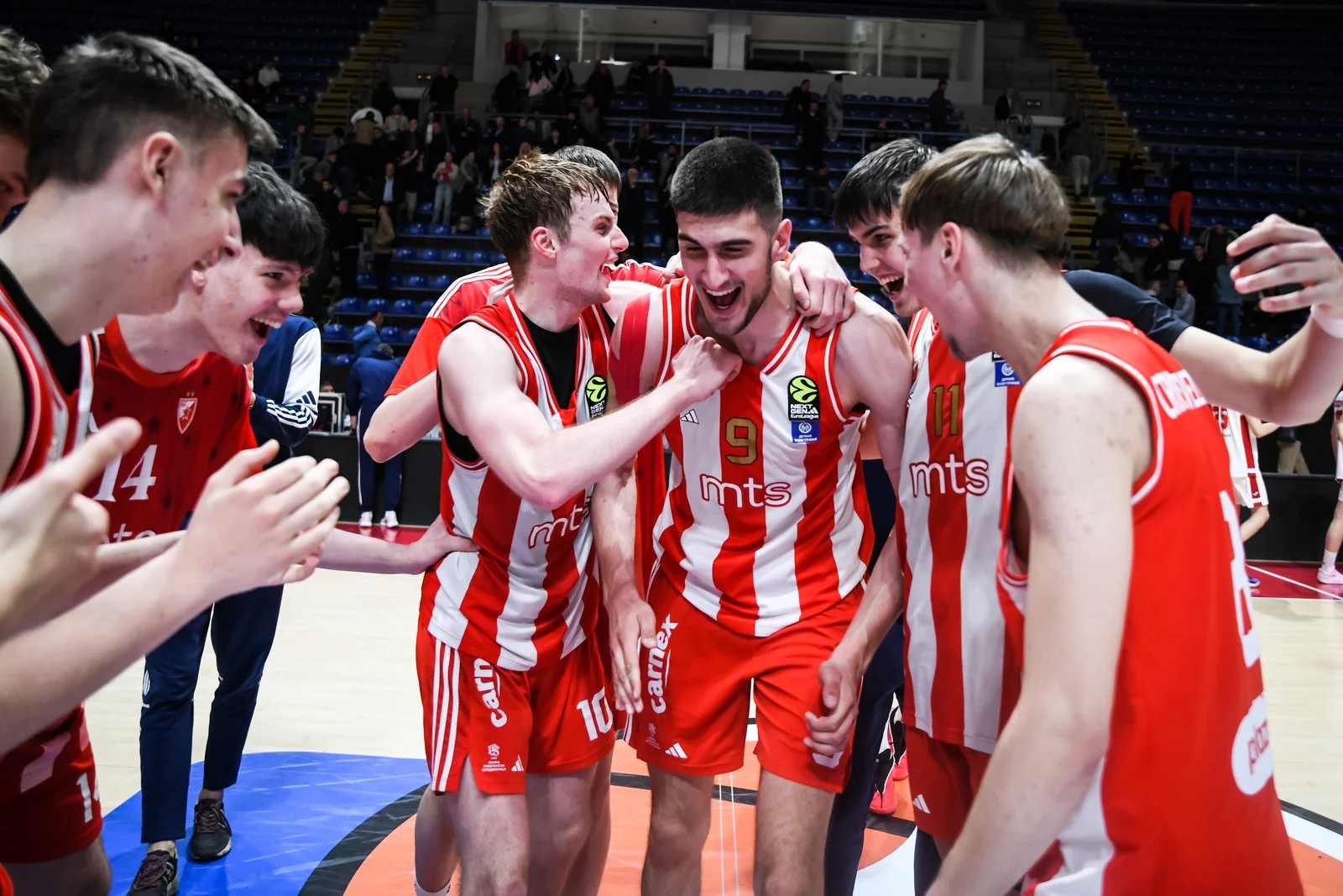 ABA U19 - Pobeda juniora Crvene zvezde i plasman u polufinale