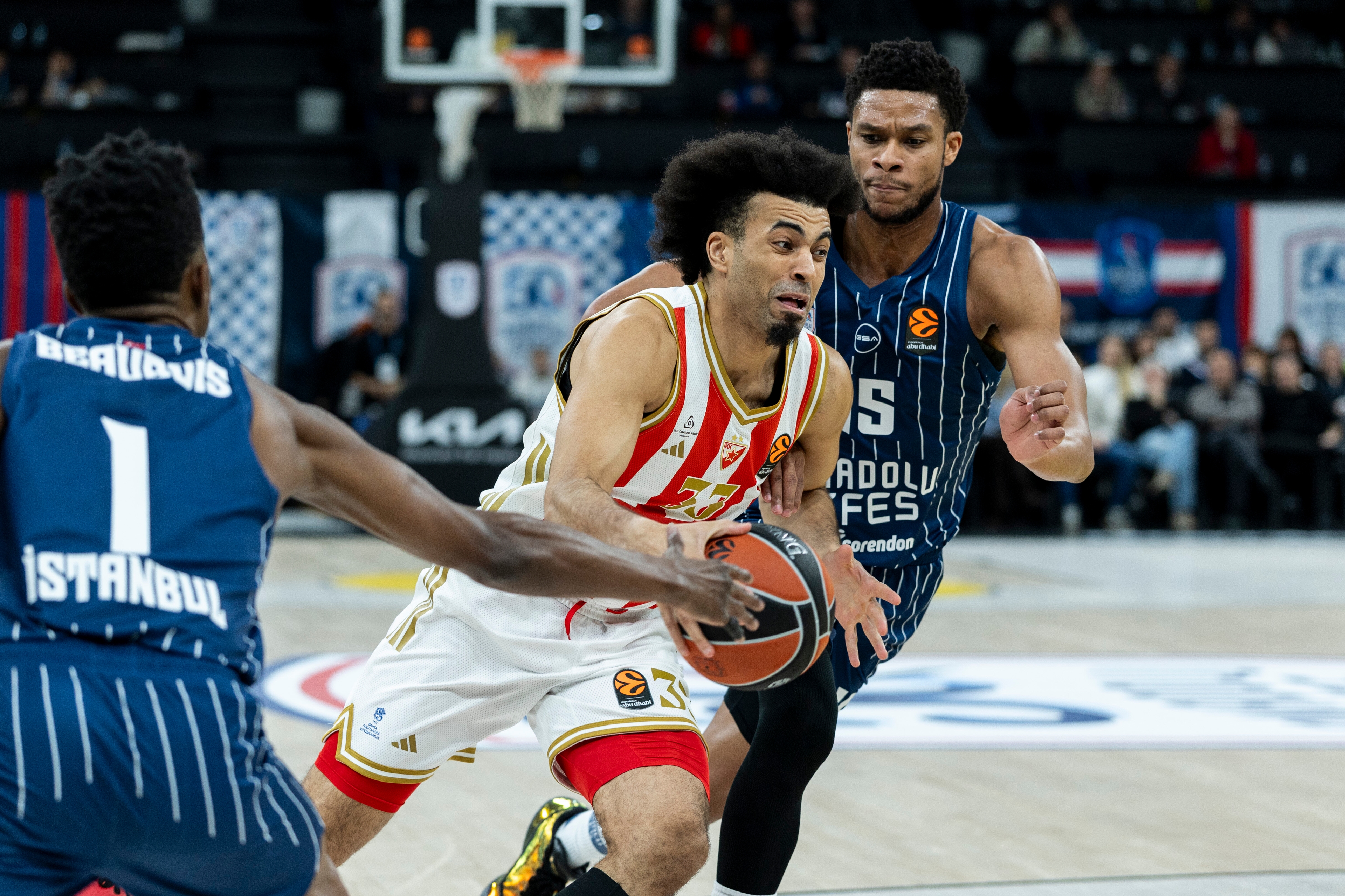 Rekordna pobeda Crvene zvezde Meridianbet, i to prva u istoriji na ekipom EFES-a u Istanbulu!!!