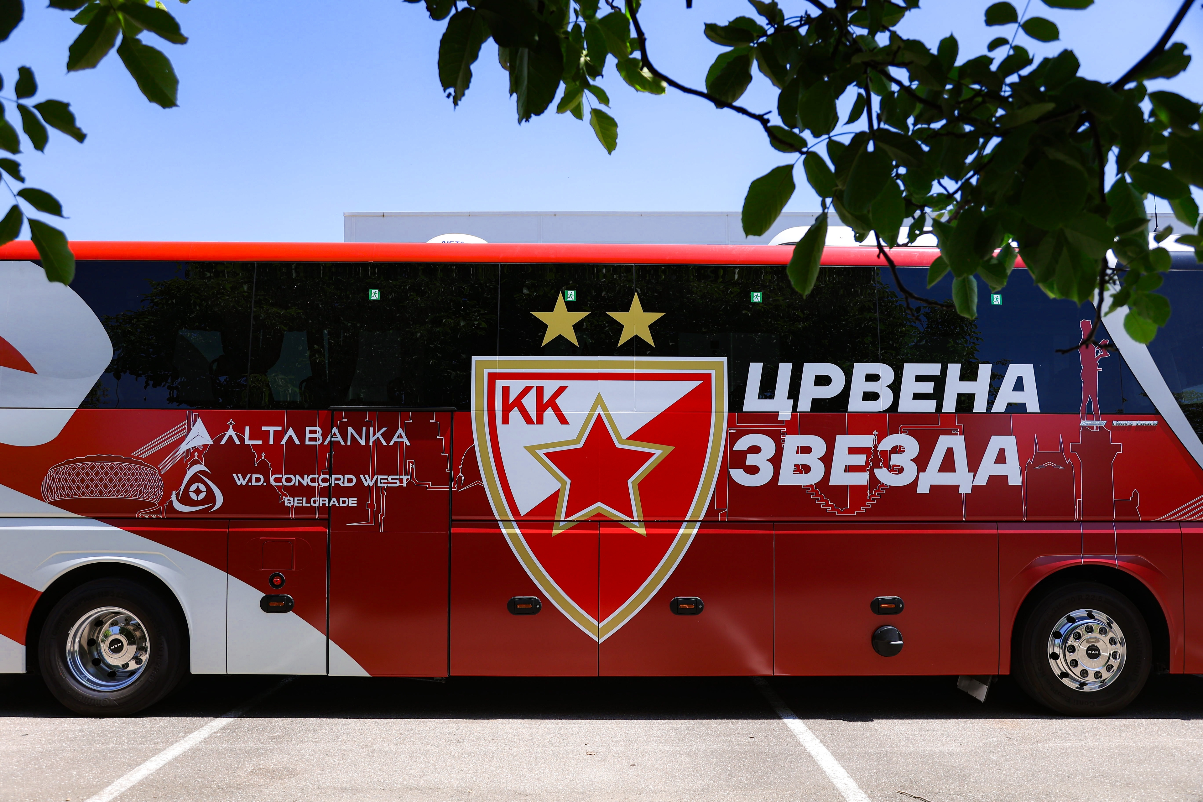 KK Crvena zvezda Meridianbet po prvi put ima svoj klupski autobus