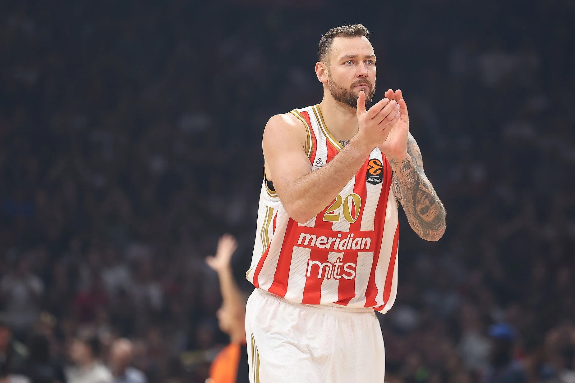 Donatas Motiejunas ostaje crveno-beli!!!