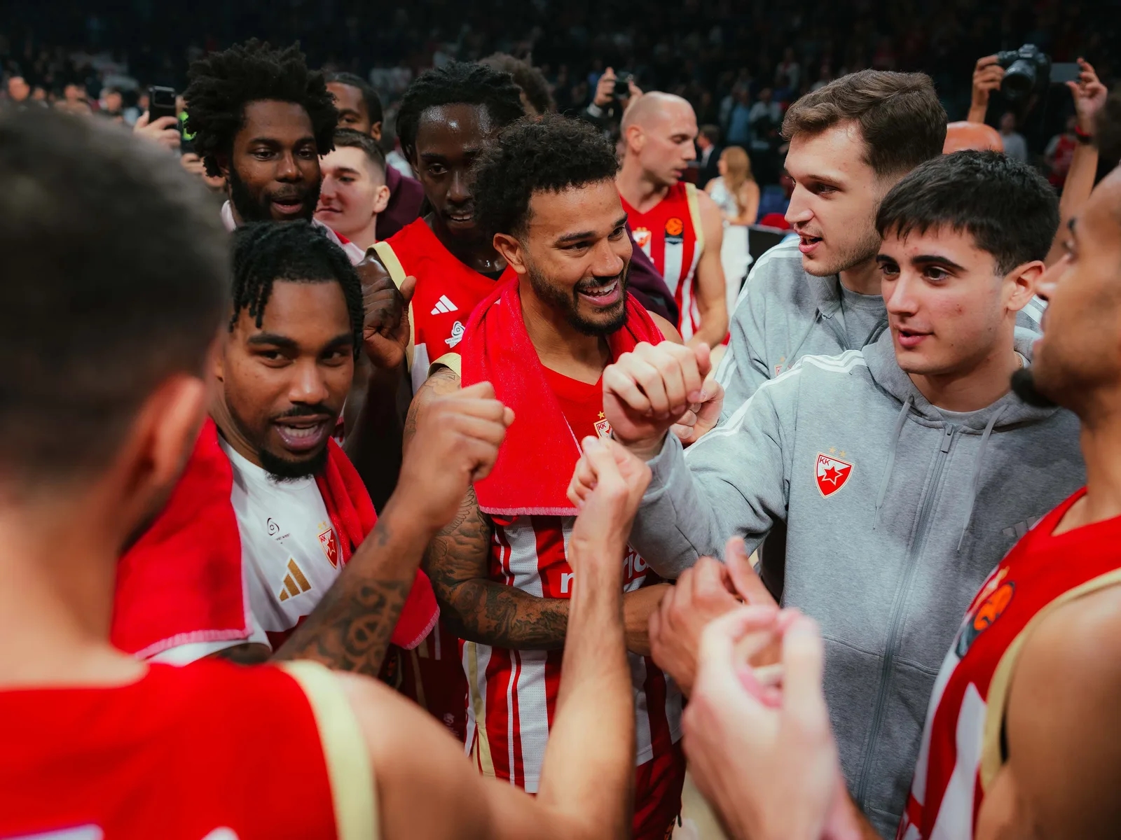 Briljantna Crvena zvezda dominantno pobedila Bajern 103:73