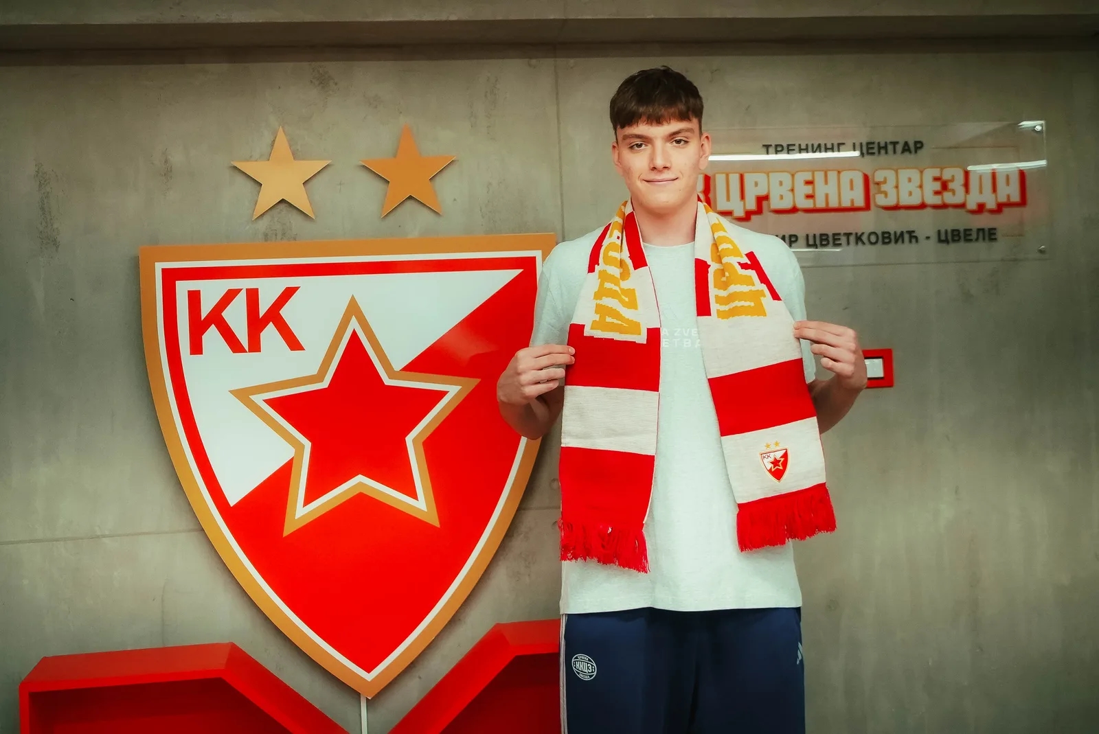 Talentovani Luka Živojinović potpisao ugovor sa Crvenom zvezdom 