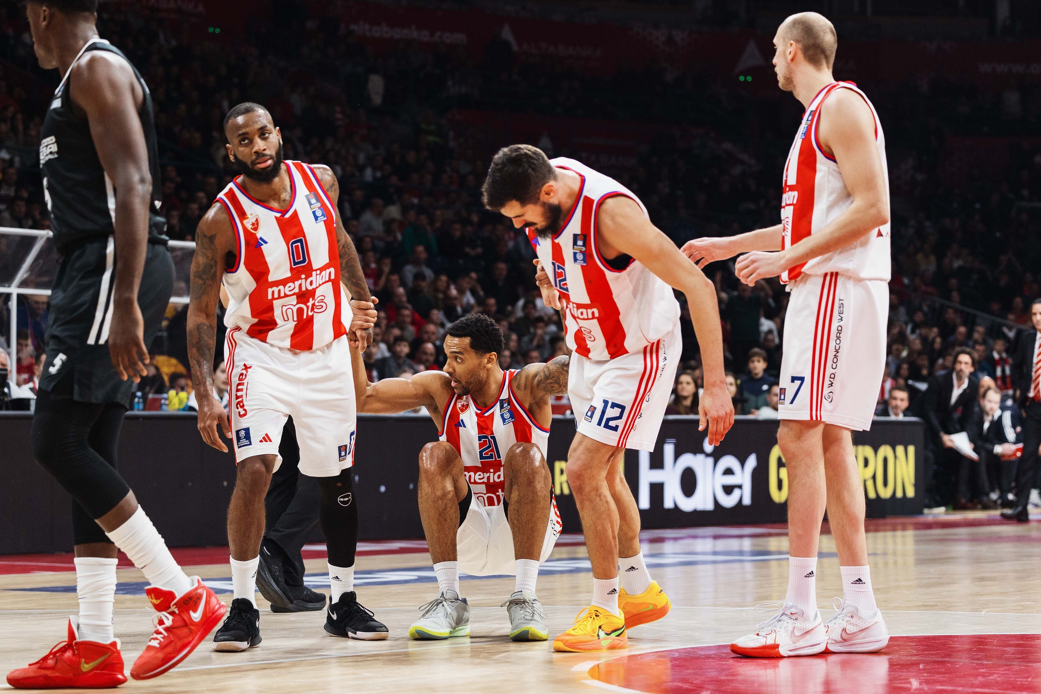 Poraz preumorne Crvene zvezde Meridianbet od Dubaija