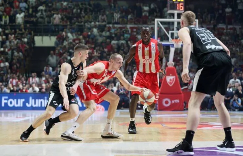 Crvena zvezda mts gostuje Partizanu NIS