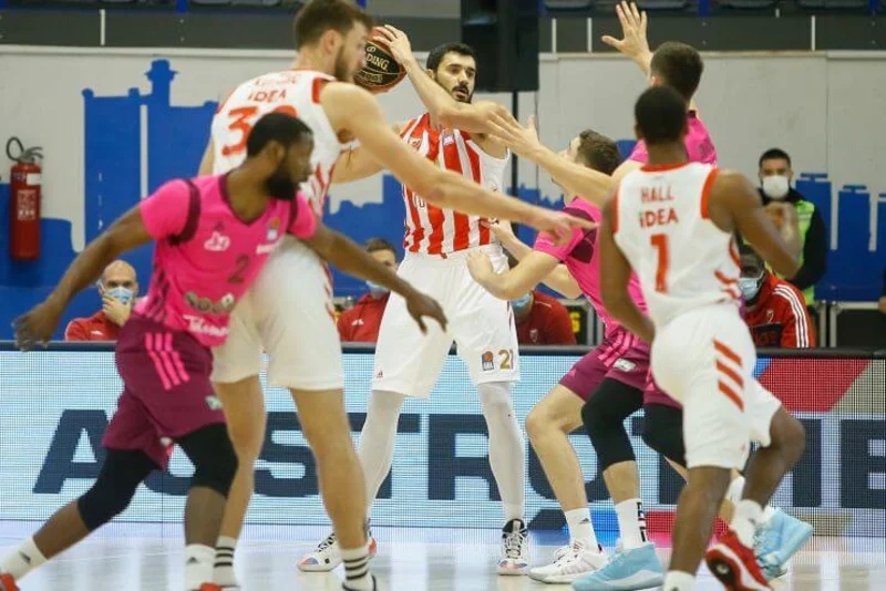Pobeda Crvene zvezde nad Megom