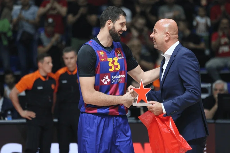Topao doček za Mirotića i Pešića