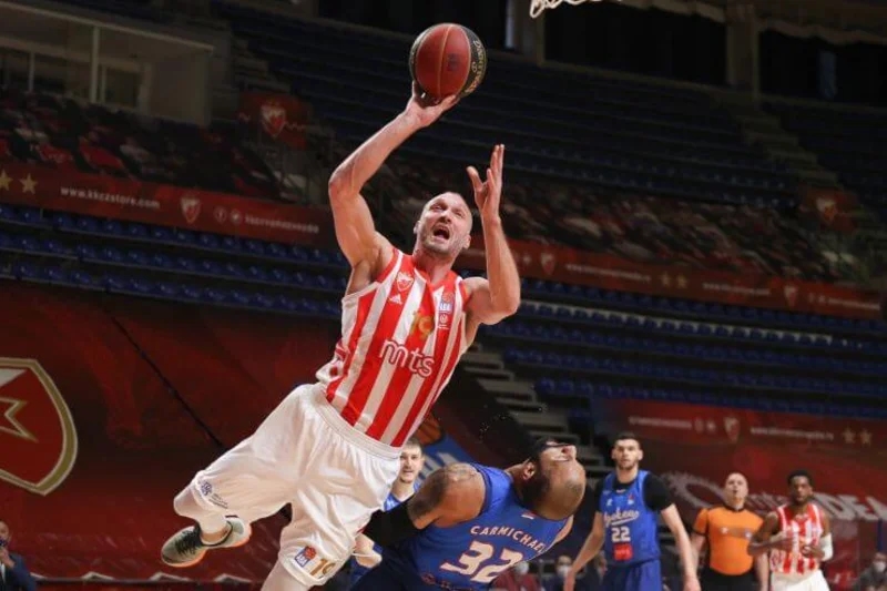 Važna pobeda Crvene zvezde u derbiju kola ABA lige!