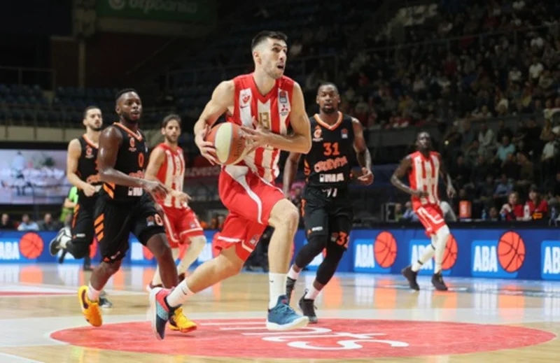 Crveno-beli doputovali na derbi u Zagreb