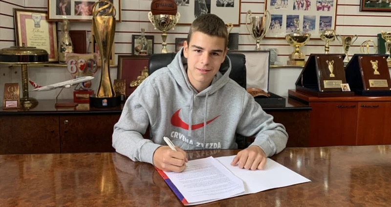 Porodična tradicija  Nikola Topić nova uzdanica Crvene zvezde