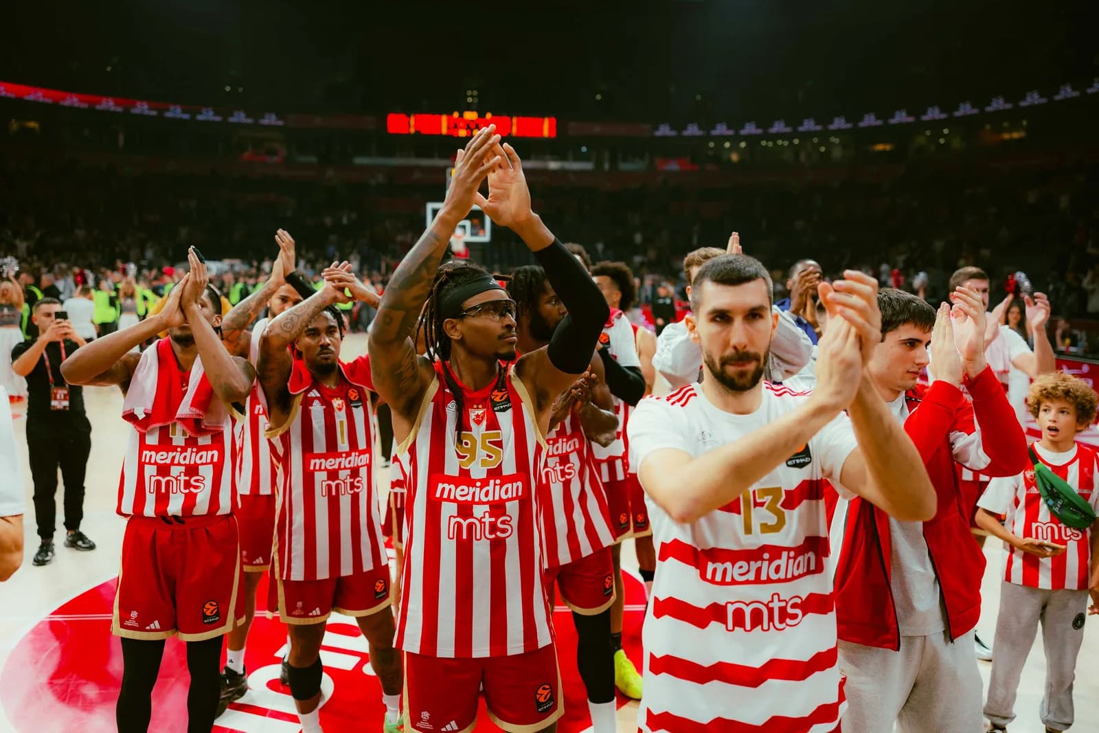Crvena zvezda Meridianbet srušila i Pariz, za četvrtu u nizu!