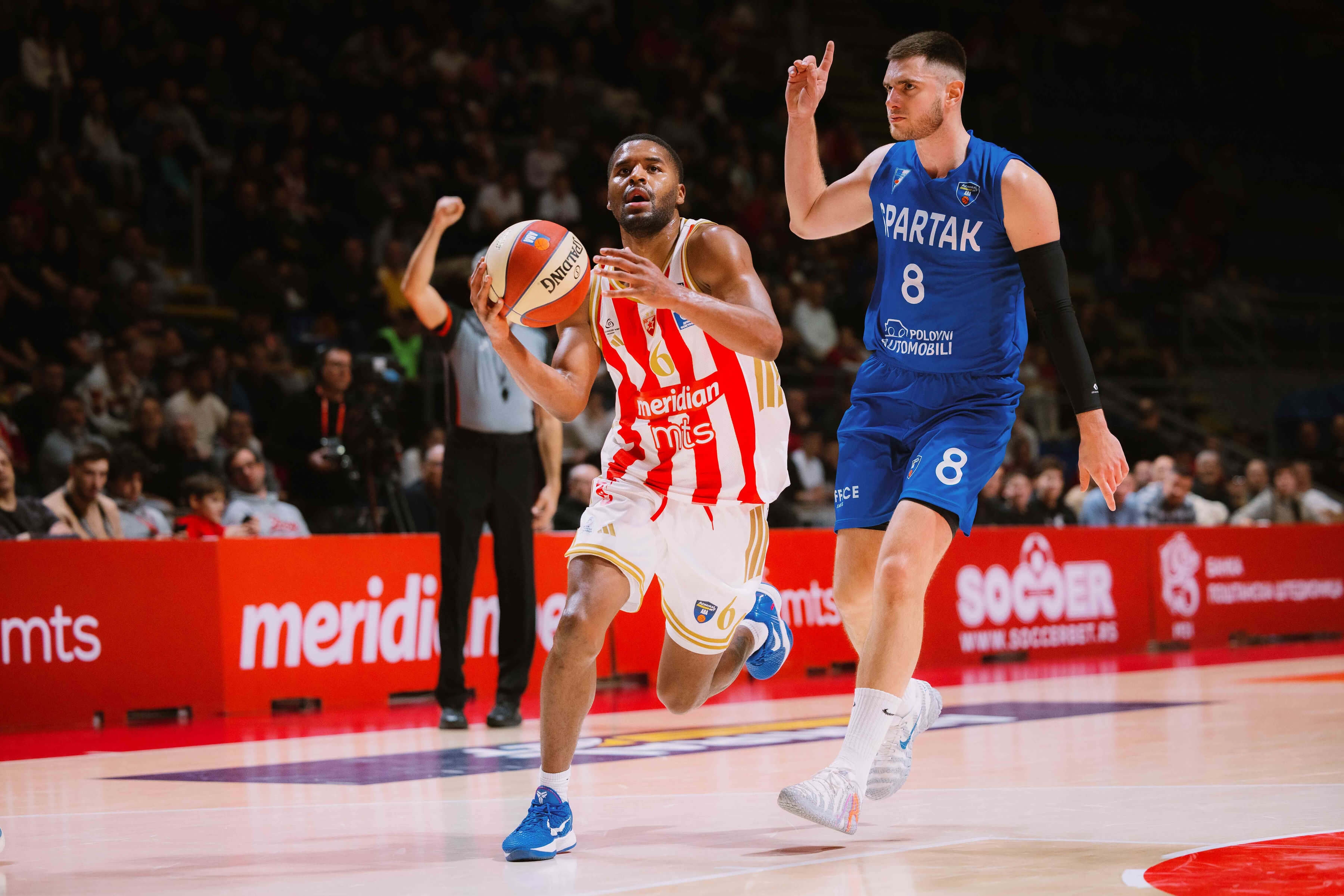 Crvena zvezda Meridianbet sporo krenula, pa ubedljivo pobedila Spartak