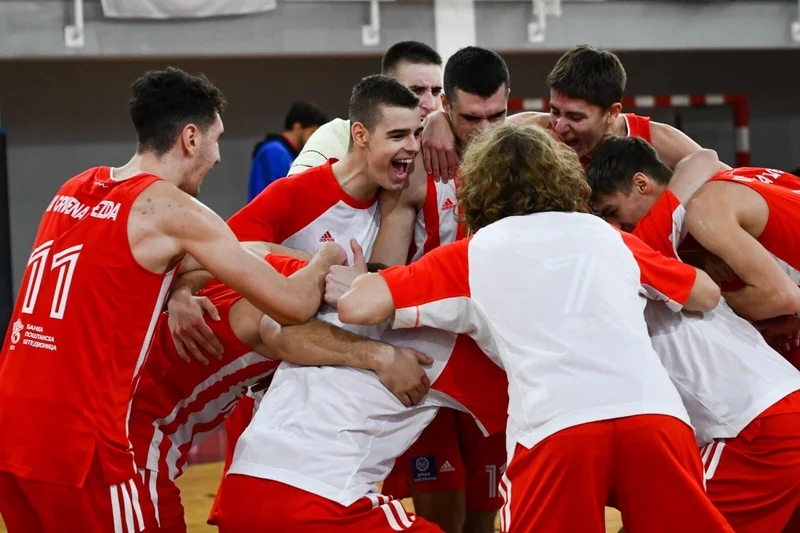 JLS: Crvena zvezda ubedljiva na gostovanju večitom rivalu
