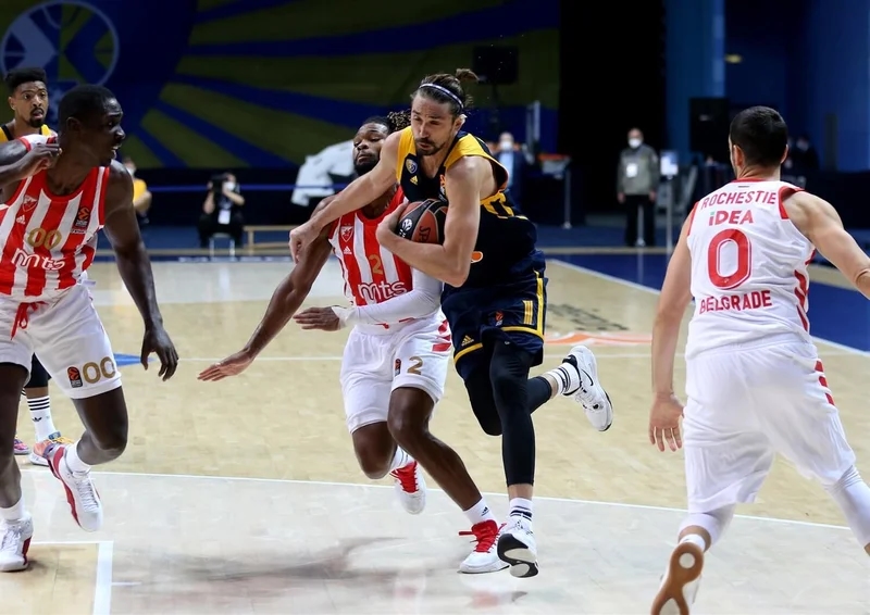 Bolja završnica Himkija i poraz u Moskvi