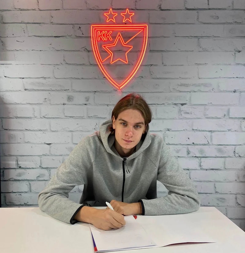 Nemanja Popović potpisao trogodišnji ugovor sa KK Crvena zvezda