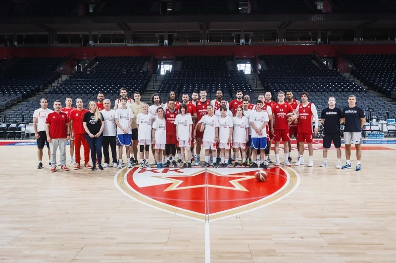 Druženje sportista Specijalne Olimpijade Srbije i prvotimaca crveno-belih u Areni (Video)