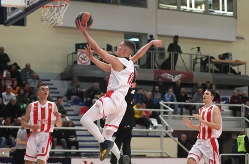 ANGT Crvena zvezda novom stotkom u finalu!